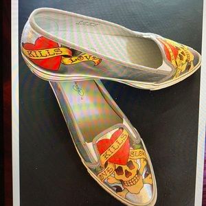 Ed Hardy designer flats